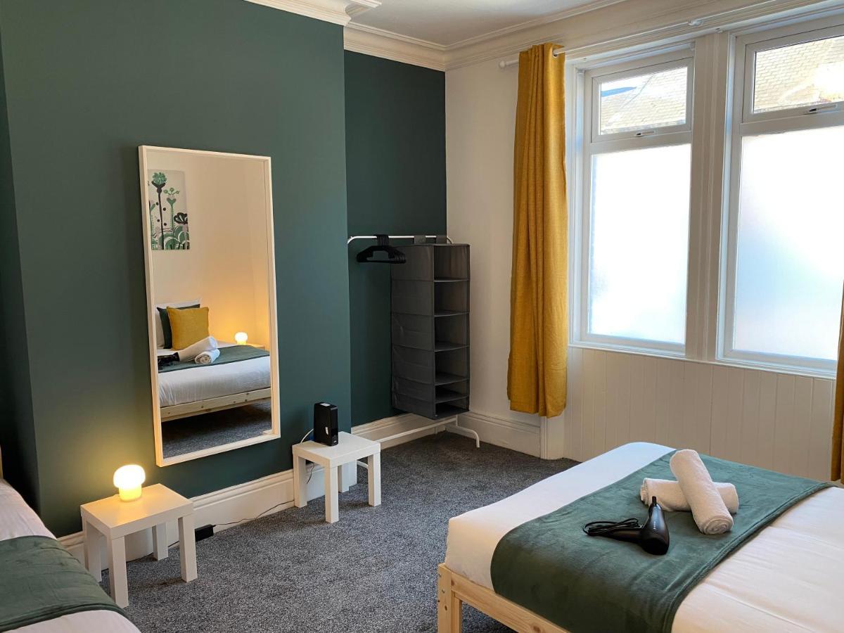 Kitchener - Wonderful 2-Bedroom Apt Sleeps 5 Free Parking Free Wifi 盖茨黑德 外观 照片